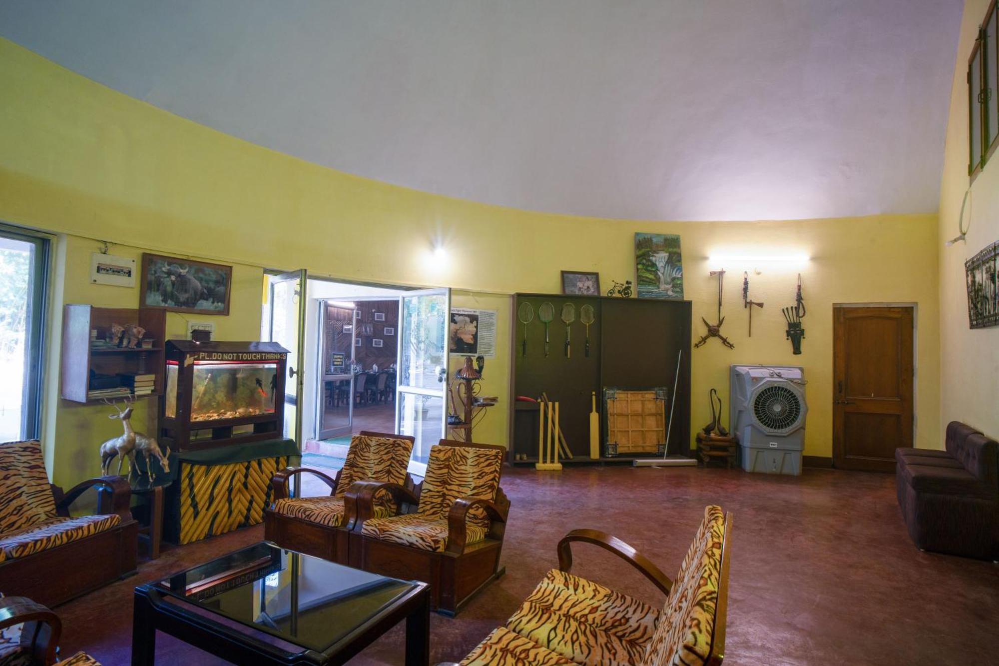 Treebo Premium Mowgli'S Den, Pench Hotel Khawasa ภายนอก รูปภาพ