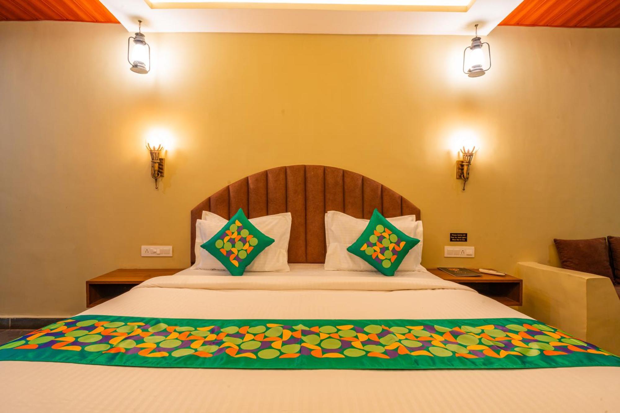 Treebo Premium Mowgli'S Den, Pench Hotel Khawasa ภายนอก รูปภาพ